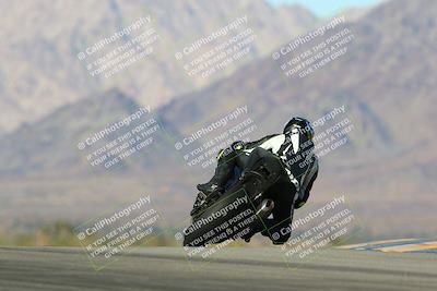 media/Jan-13-2024-SoCal Trackdays (Sat) [[9c032fe5aa]]/Turn 9 Backside (110pm)/